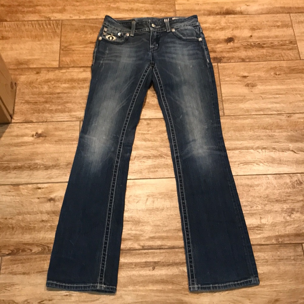 Juniors Miss Me jeans